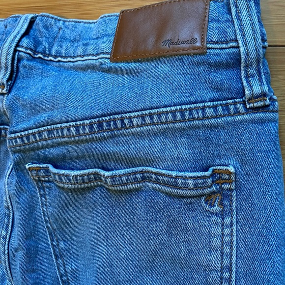 MADEWELL HIGH RISE BOYFRIEND JEANS - Picture 7 of 7